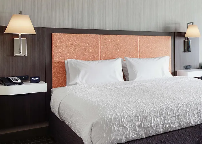 Hampton Inn & Suites Chicago/Waukegan