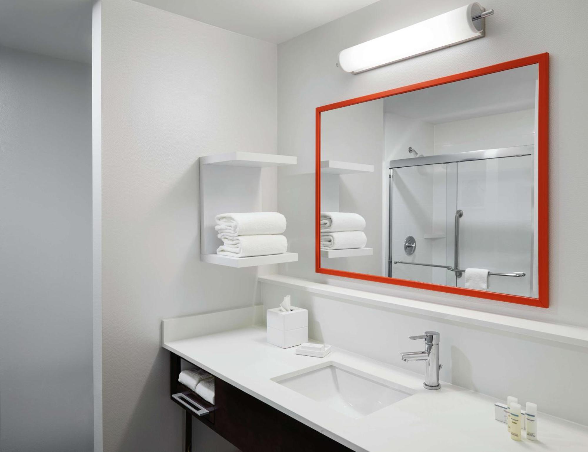Hampton & Chicago/waukegan Hotel 3*